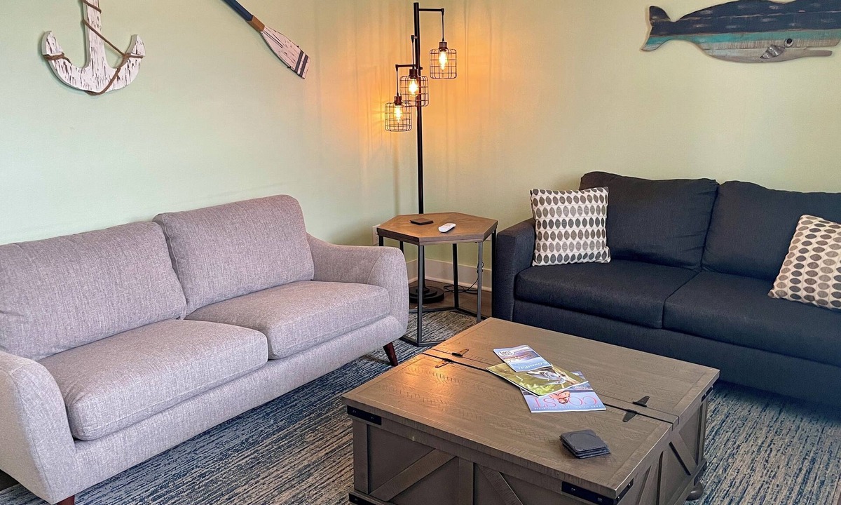 San Jacinto Apartment | 1.5 blks to beach. Pet friendly unit close to cruise terminal/local attractions