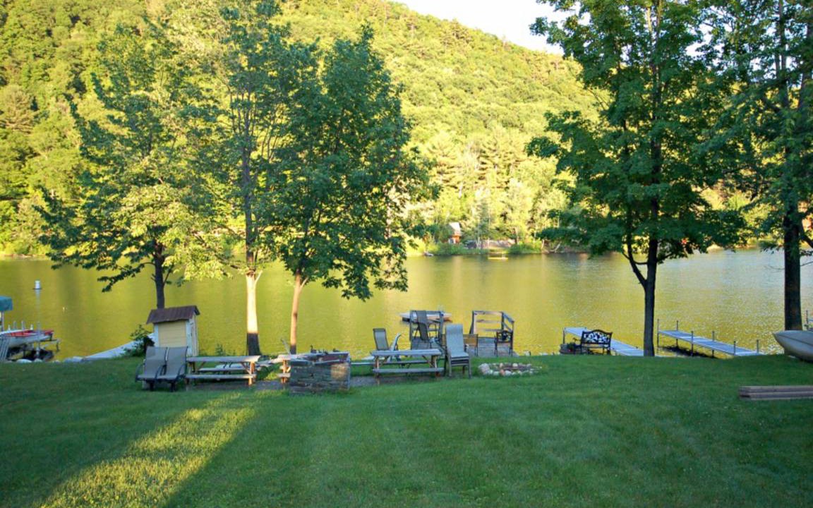 Poultney Cottage | 104 m² Cabin ∙ 2 bedrooms ∙ 6 guests