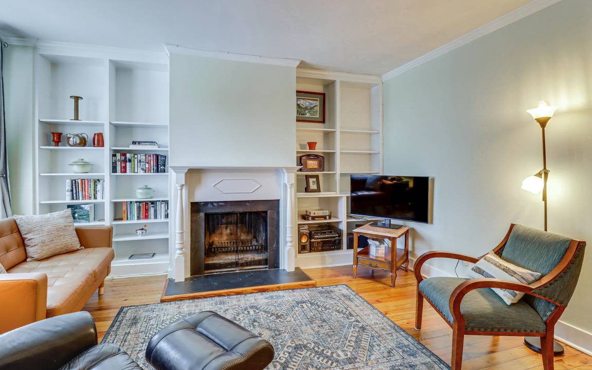 Old Town West Apartment | 128 m² Apartment ∙ 3 bedrooms ∙ 5 guests
