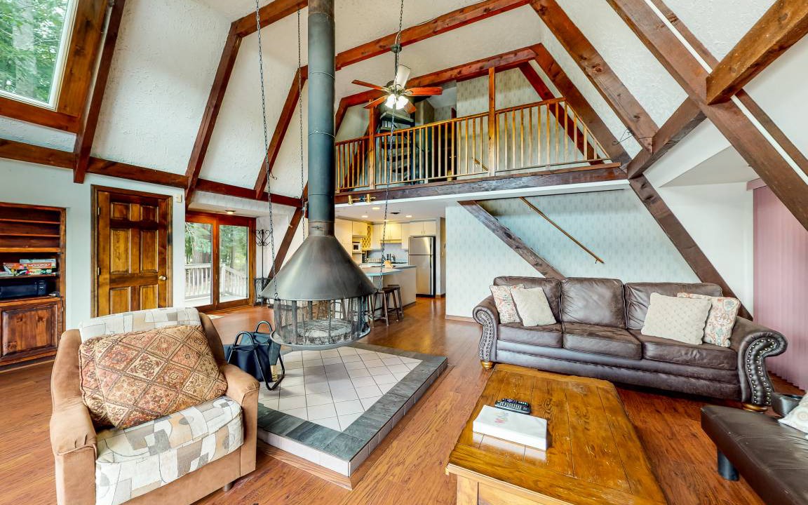 Barnstead House | 130 m² House ∙ 3 bedrooms ∙ 8 guests