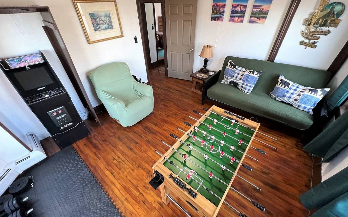 Plymouth Apartment | 134 m² Apartment ∙ 4 bedrooms ∙ 8 guests