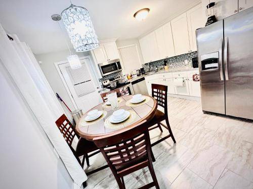 Shirley House | 135 m² House ∙ 4 bedrooms ∙ 9 guests