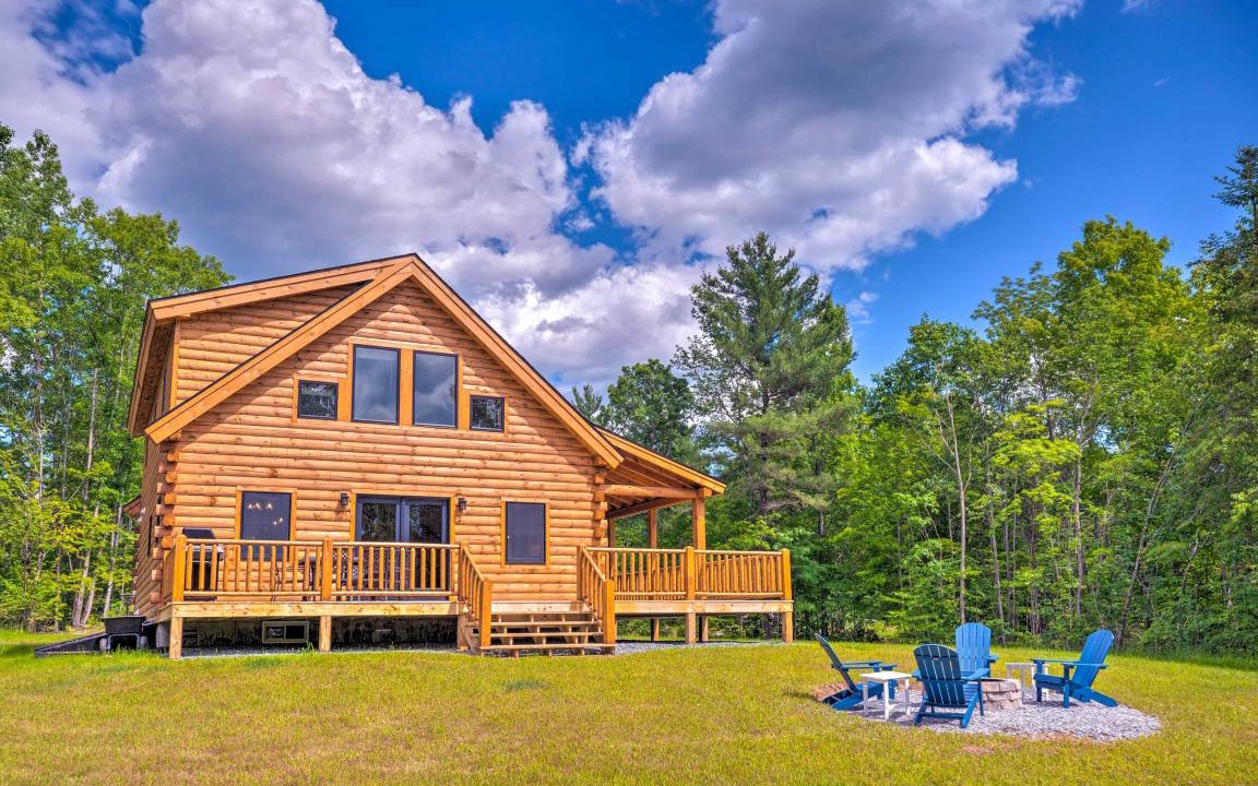 North Haverhill House | 148 m² House ∙ 3 bedrooms ∙ 8 guests