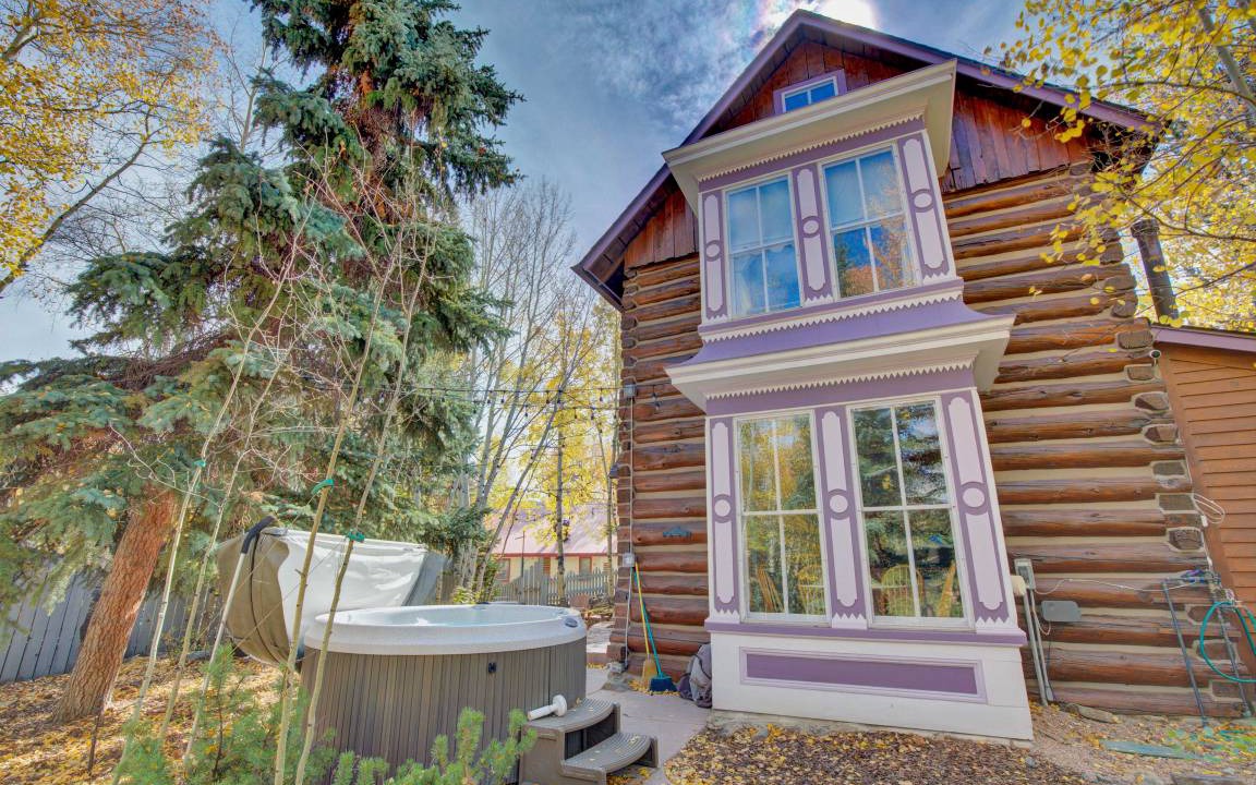 Historic District House | 157 m² House ∙ 3 bedrooms ∙ 8 guests