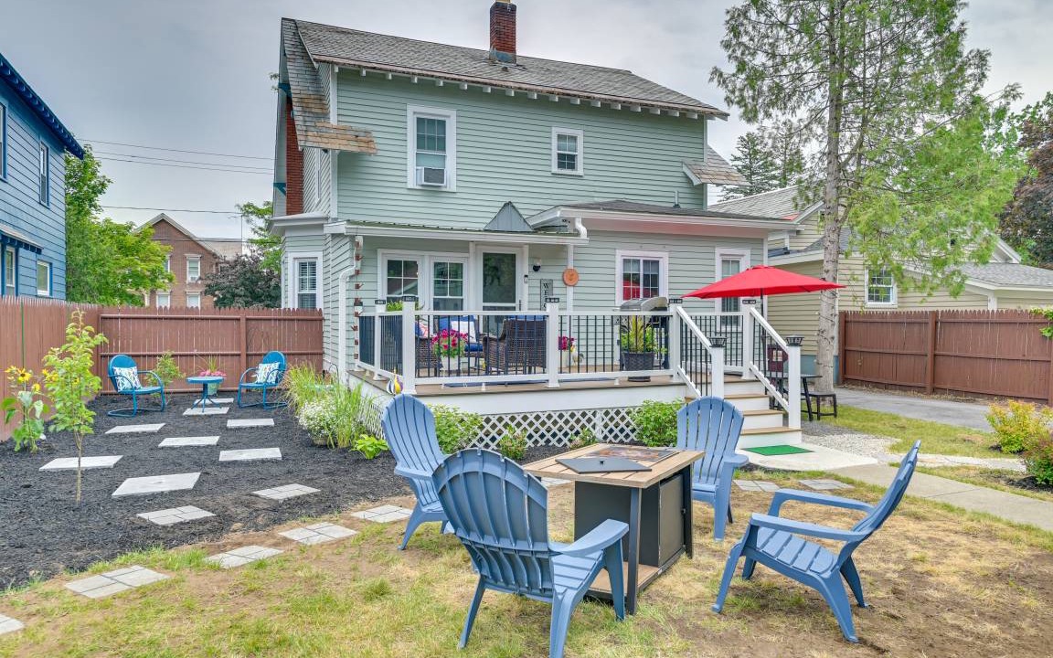Glens Falls House | 167 m² House ∙ 3 bedrooms ∙ 8 guests