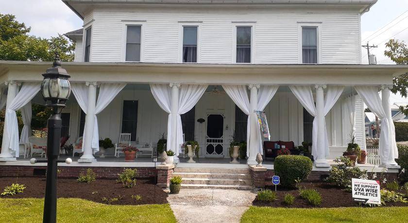 Wise Bed & Breakfast | 19 m² Bed and breakfast ∙ 1 bedroom ∙ 2 guests