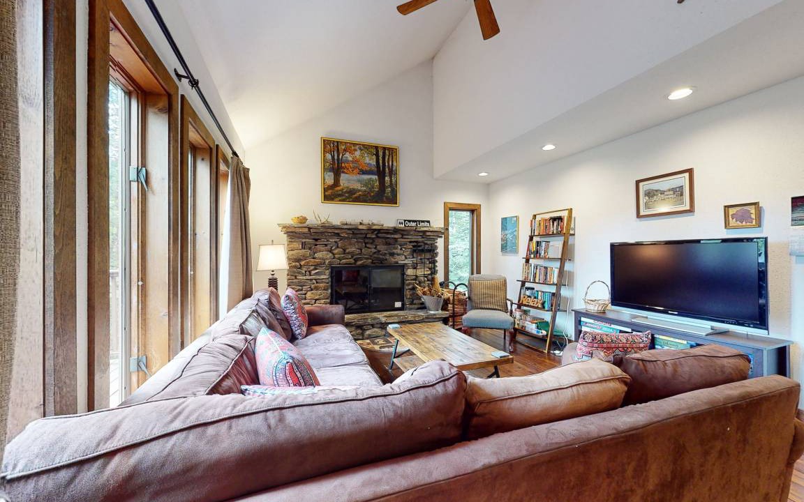 Plymouth House | 195 m² House ∙ 4 bedrooms ∙ 8 guests