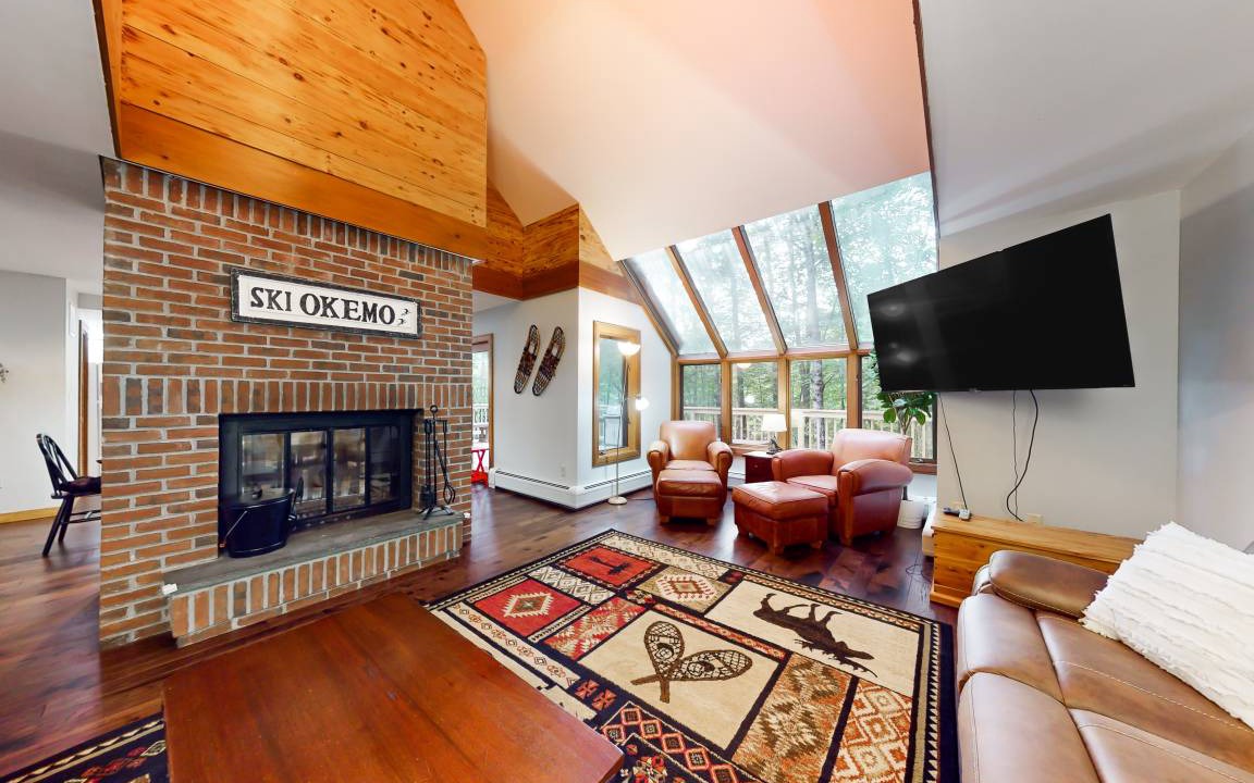 Ludlow Condo | 198 m² Condo ∙ 3 bedrooms ∙ 8 guests