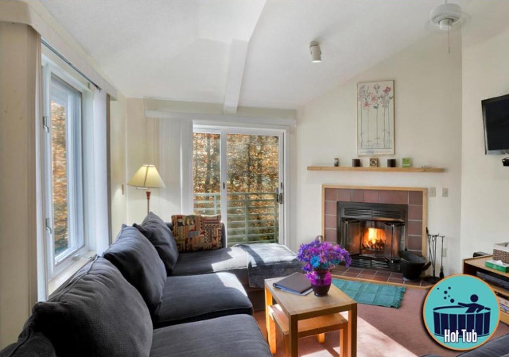 Killington House | 2-bedroom condo with pool and hot tub Woods Resort 26
