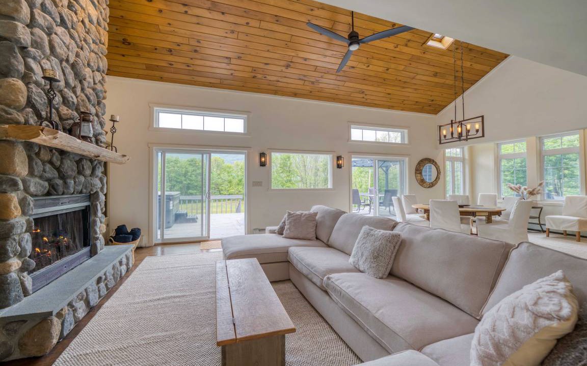 Windham House | 200 m² House ∙ 4 bedrooms ∙ 8 guests