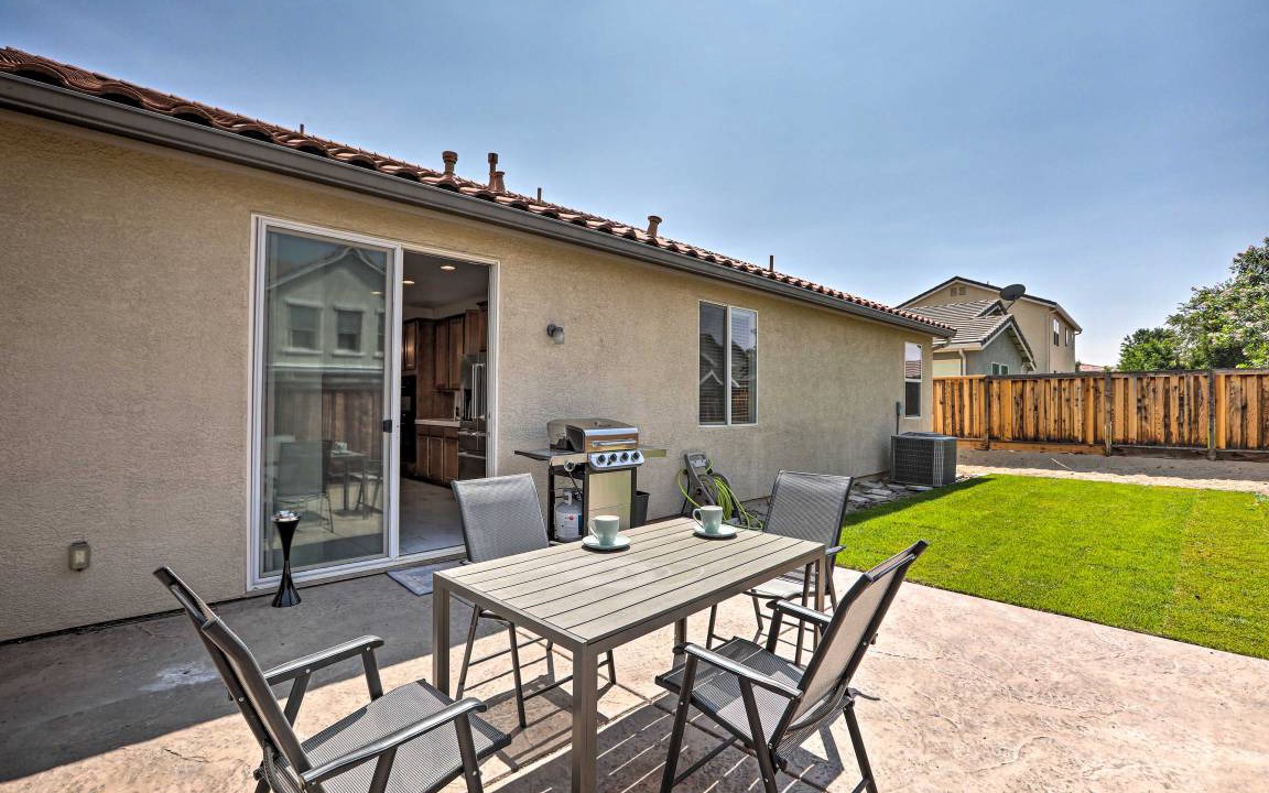 Reno House | 212 m² House ∙ 3 bedrooms ∙ 9 guests