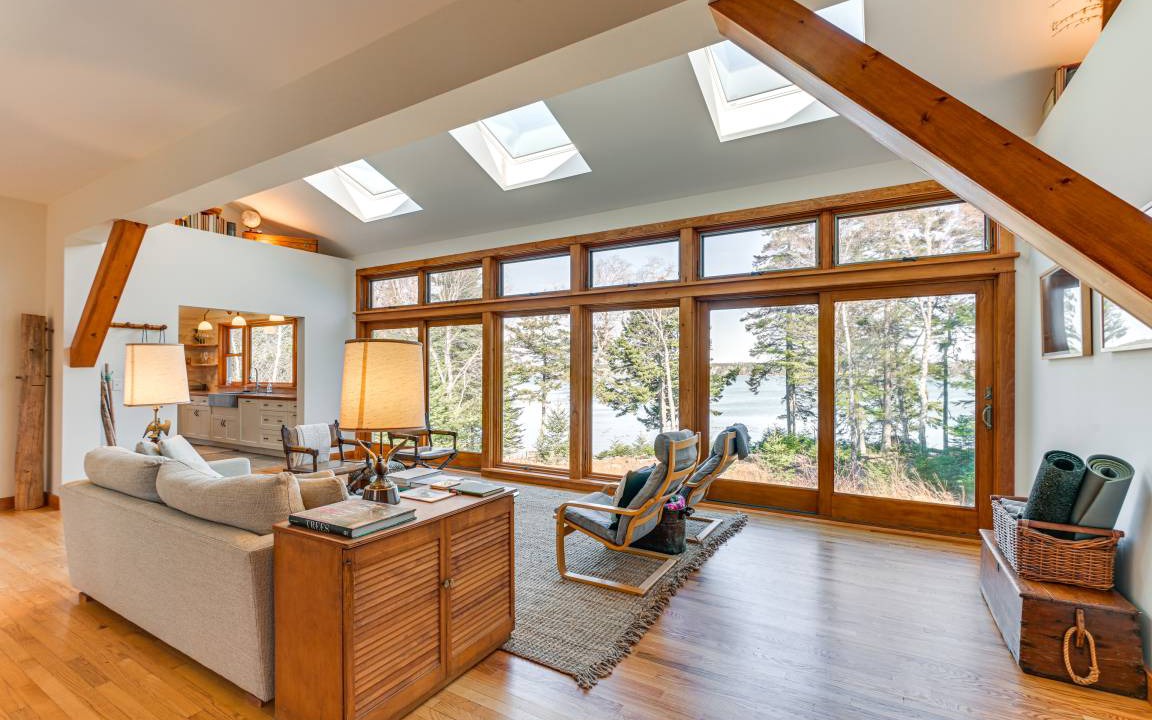 South Addison House | 213 m² House ∙ 3 bedrooms ∙ 6 guests