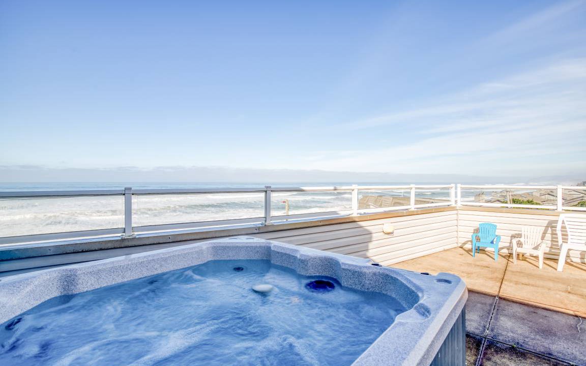 Lincoln Beach House | 232 m² House ∙ 3 bedrooms ∙ 8 guests