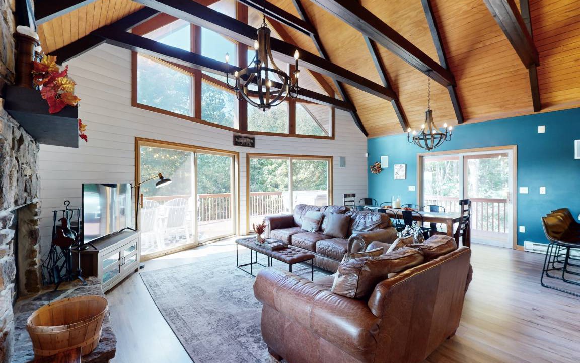 Accident House | 234 m² House ∙ 5 bedrooms ∙ 16 guests