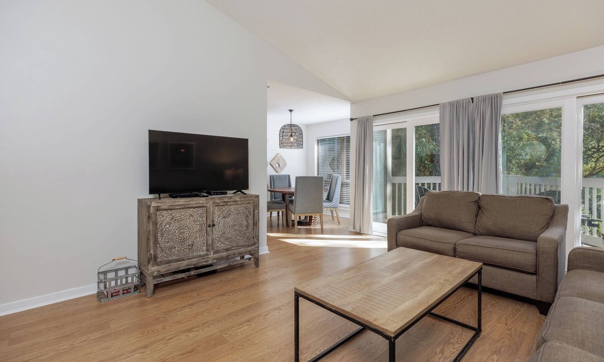 Sea Pines Villa | 2375 Lighthouse: Experience Spacious Luxury Villa, Pool Views, Free Bikes