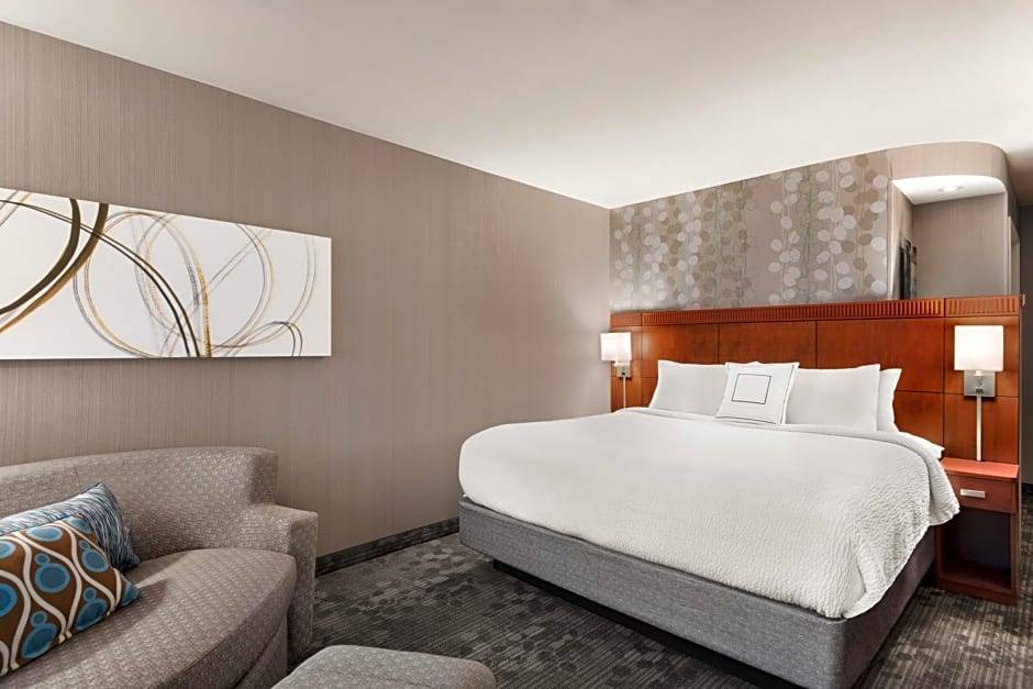 Woodbridge Hotel | 3-Star Hotel ∙ Courtyard by Marriott Potomac Mills Woodbridge