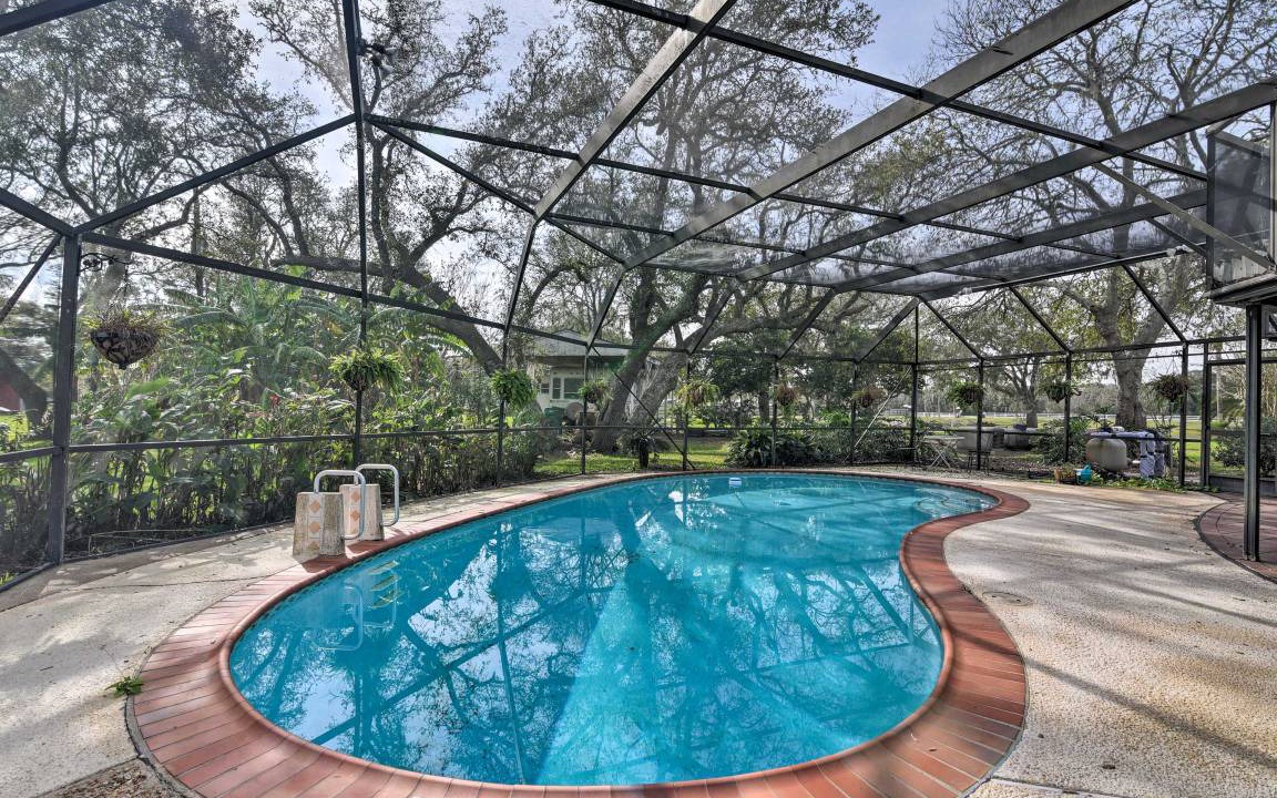 Freeport House | 325 m² House ∙ 4 bedrooms ∙ 9 guests