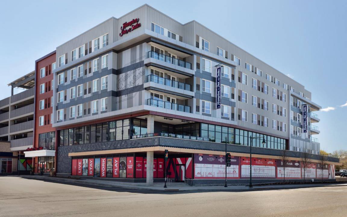 Watertown Hotel | 35 m² Hotel ∙ 2 bedrooms ∙ 127 guests