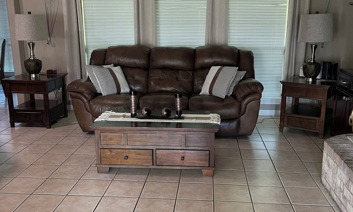 Port Arthur House | 4- Bedroom Serenity: 7 Beds Your Peaceful Retreat: Television in Every Bedroom