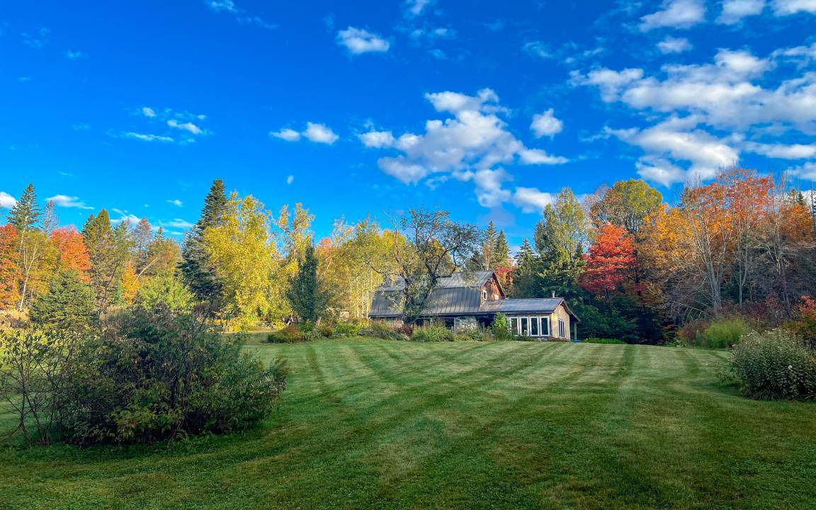 Lyndon Center House | 412 m² House ∙ 4 bedrooms ∙ 8 guests