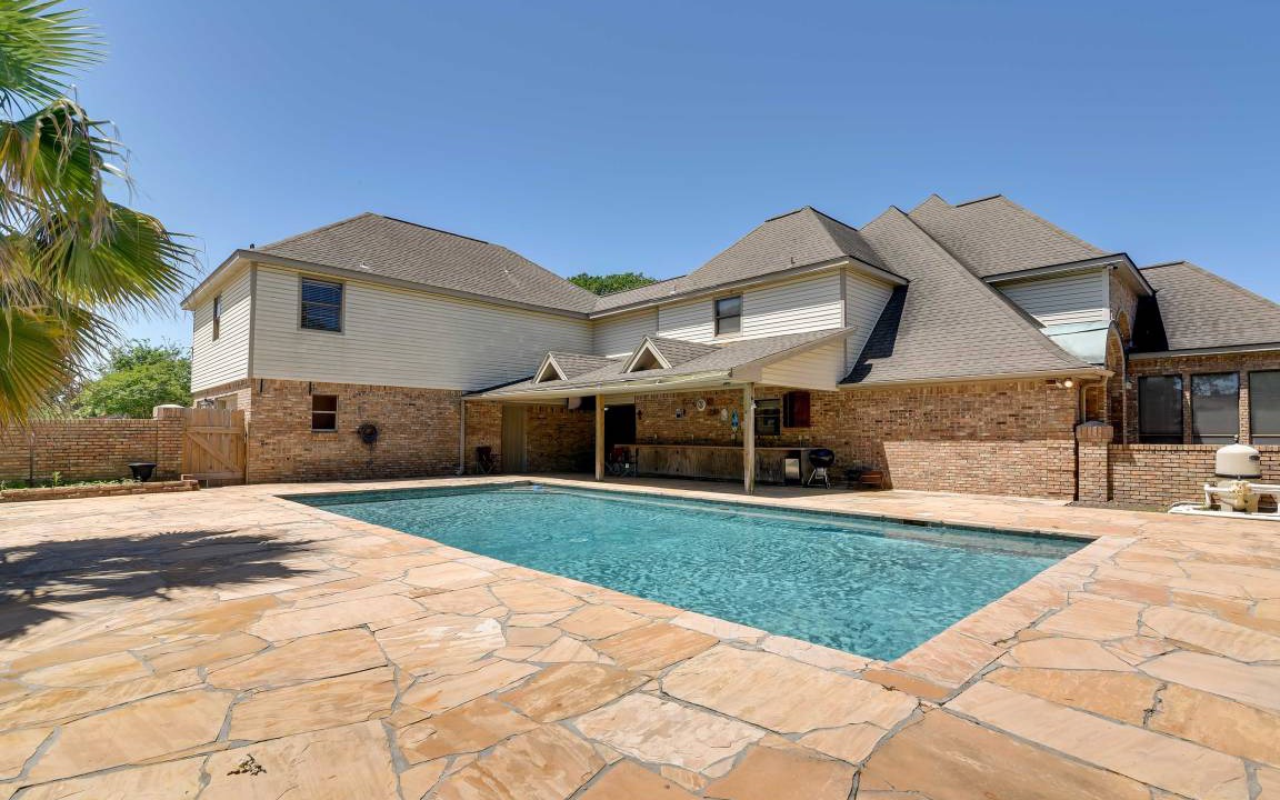 Texas City House | 455 m² House ∙ 4 bedrooms ∙ 10 guests