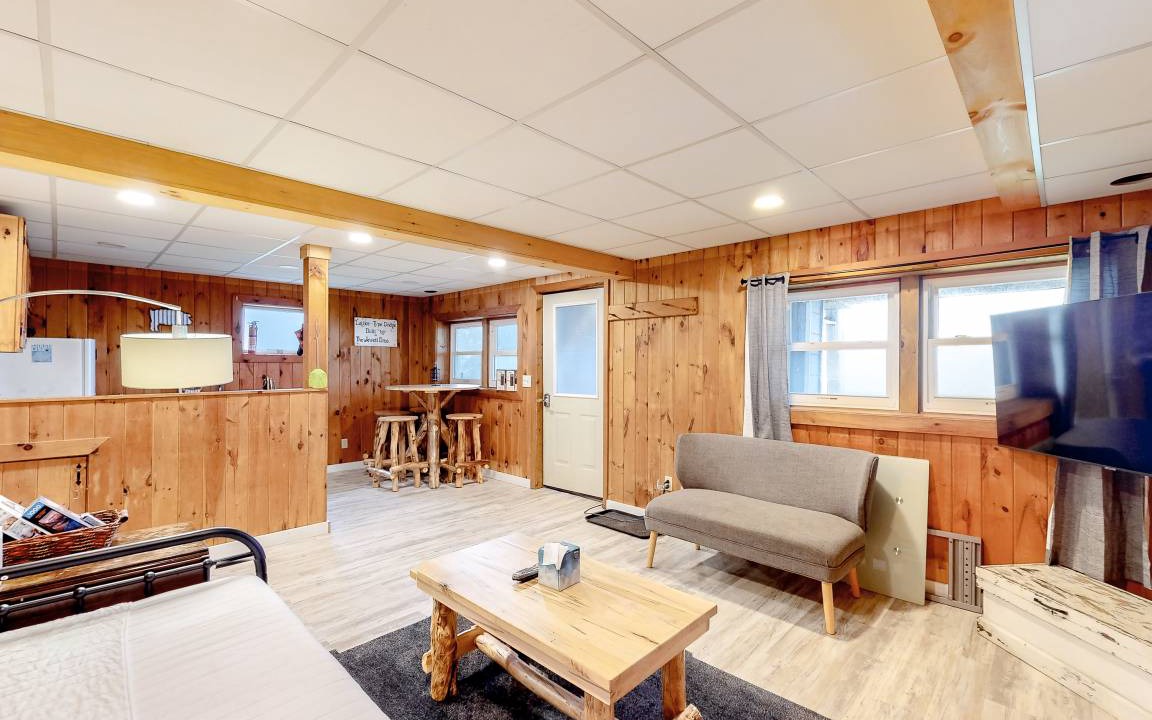 Montgomery Center Condo | 48 m² Condo ∙ 2 bedrooms ∙ 4 guests