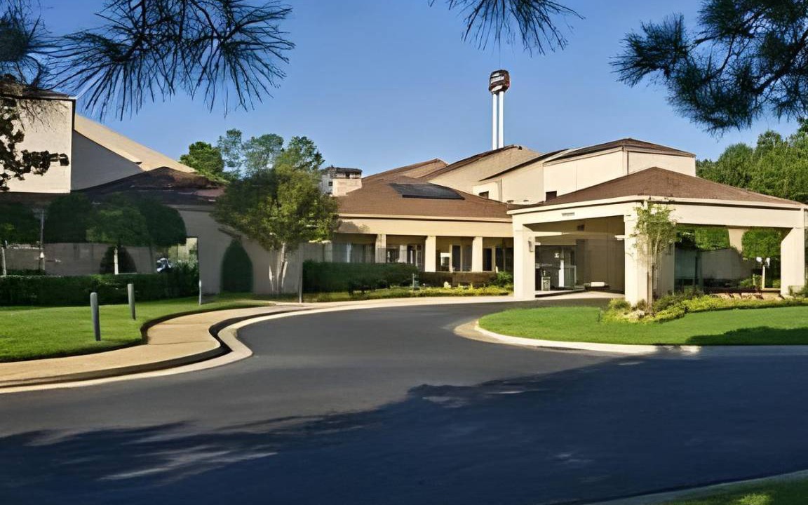 Coliseum Central Hotel | 53 m² Hotel ∙ 8 guests