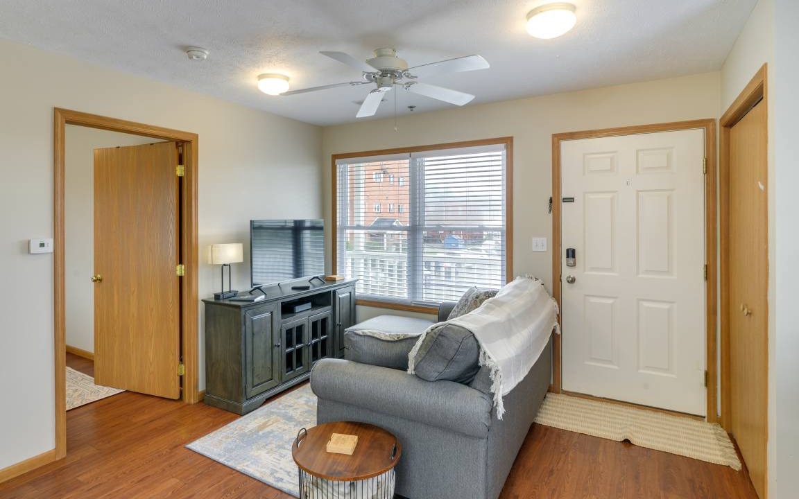 Morgantown Apartment | 55 m² Apartment ∙ 1 bedroom ∙ 2 guests