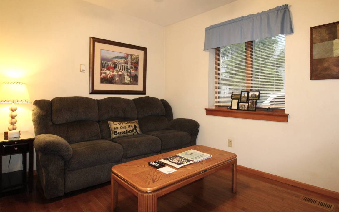 Oneonta Apartment | 56 m² Apartment ∙ 2 bedrooms ∙ 4 guests