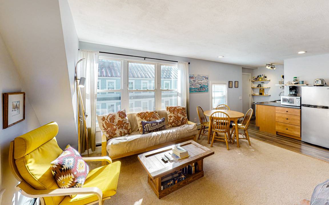 Proctorsville Condo | 65 m² Condo ∙ 3 bedrooms ∙ 5 guests