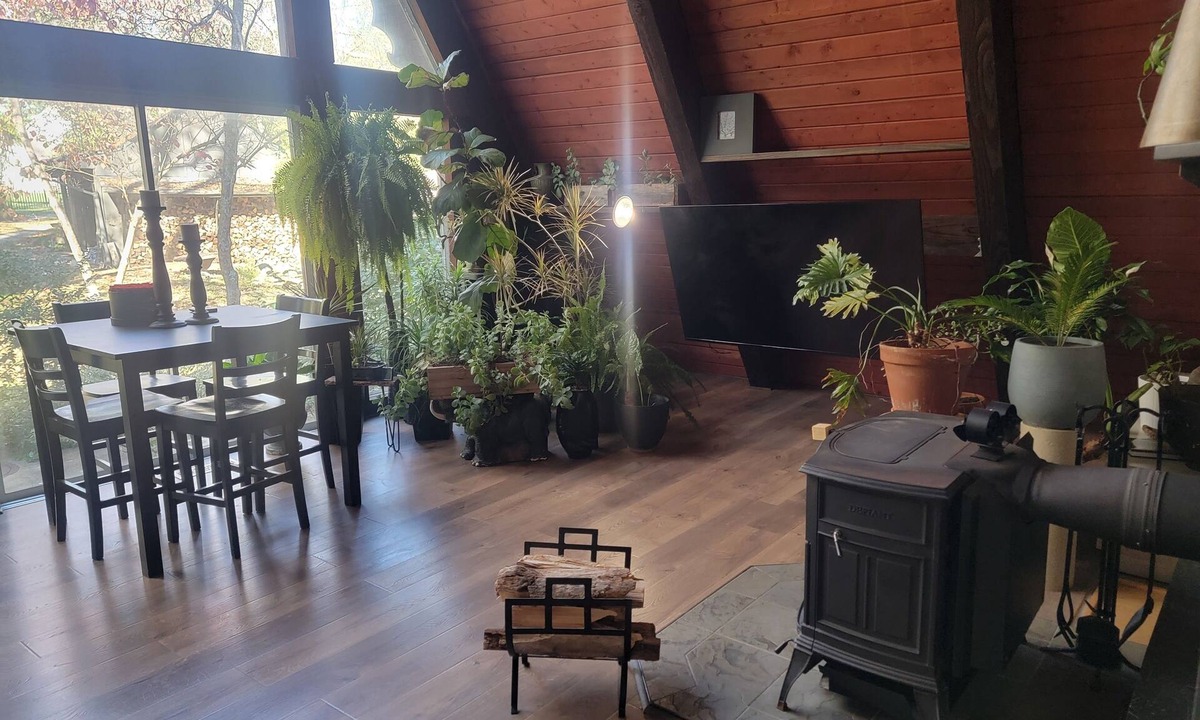 Anderson Township Cabin | A-frame home, 3 acres, fenced, secluded, hot tub, sauna, dog friendly