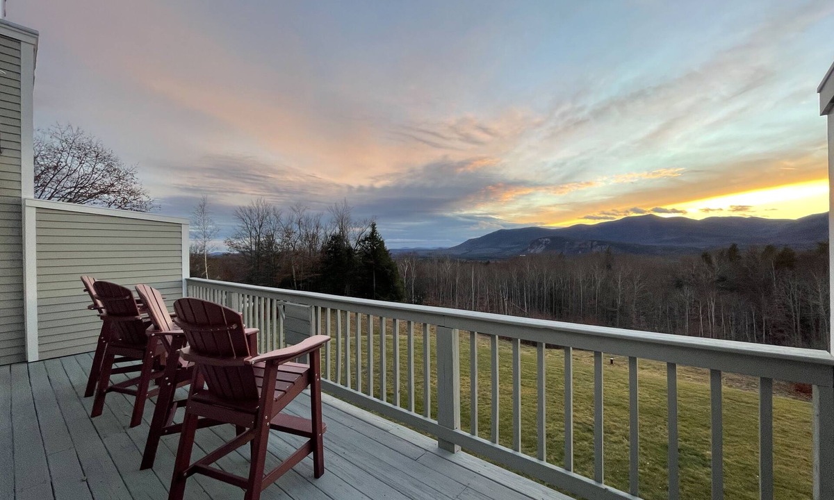 Intervale Condo | Amazing Views, Peaceful Surroundings, Yet Minutes From All The Fun. 3/2