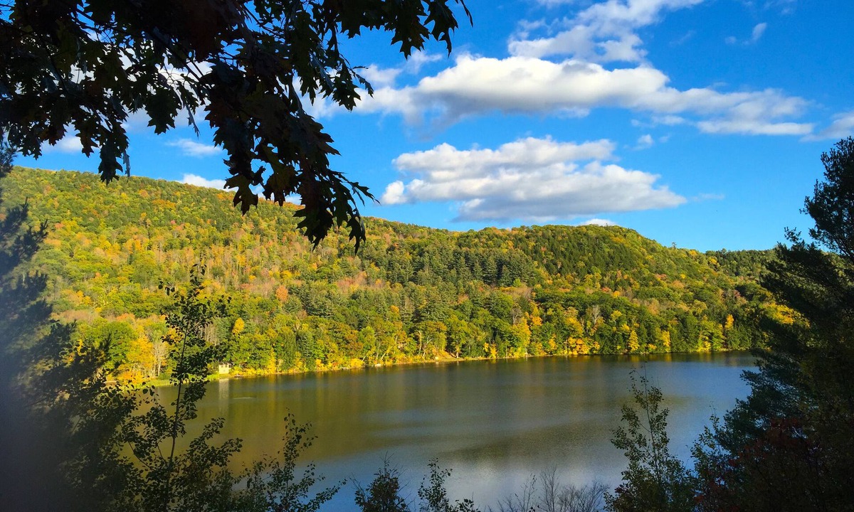 Plymouth House | Amherst Lake Views - Minutes To Okemo And Killington - 5 Bedrooms