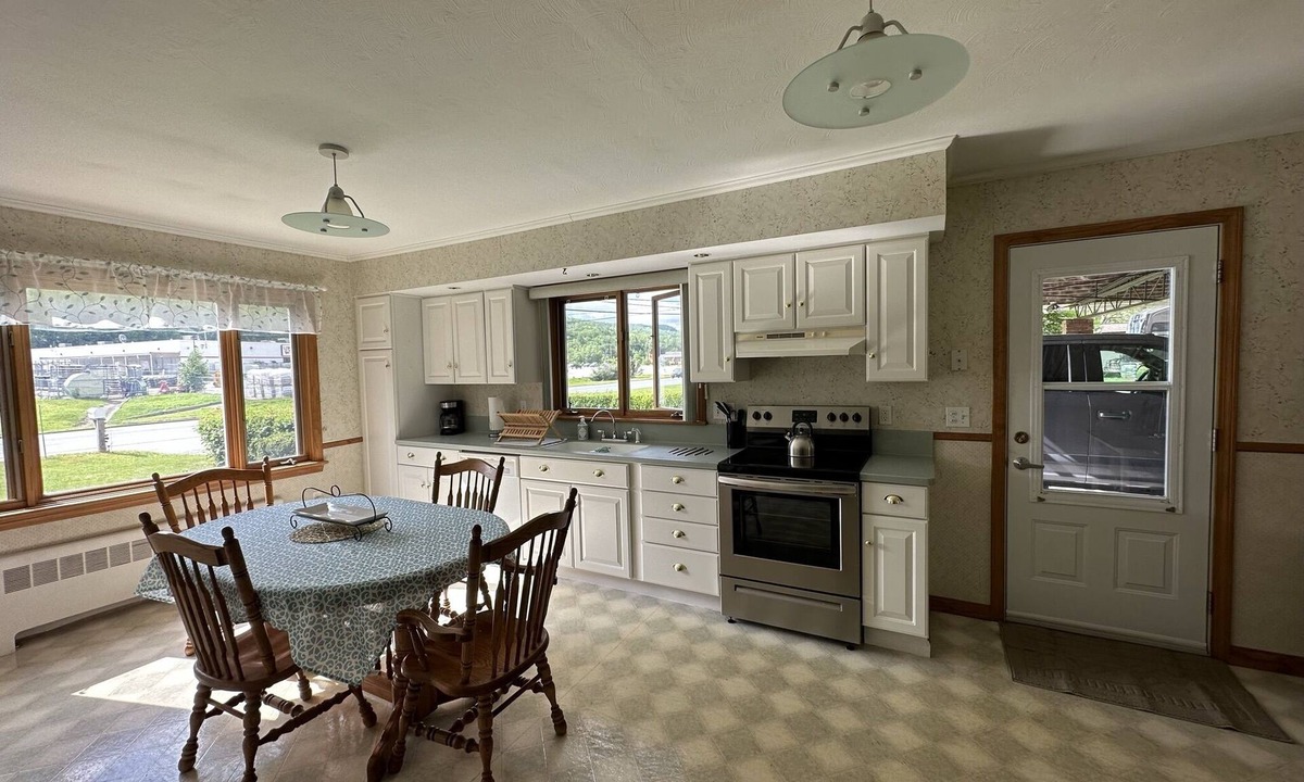 Gorham House | ATV-Hiking- Skiing-Vacation-Doctor- Nurses-Trips