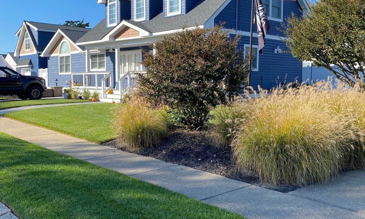 North Cape May House | Beautiful Spacious 5-bedroom house located 1 block from Beach
