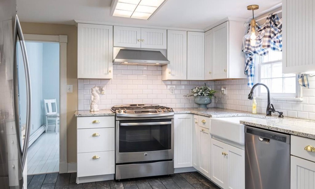 Village Green House | Beautifully updated Victorian Twin