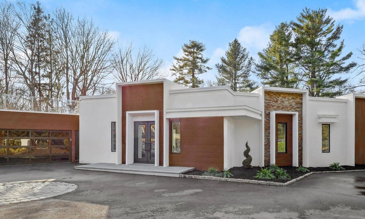 Rye House | Brand New 5 min from downtown Rye & Train NYC Vibe Pet Friendly Hot List!
