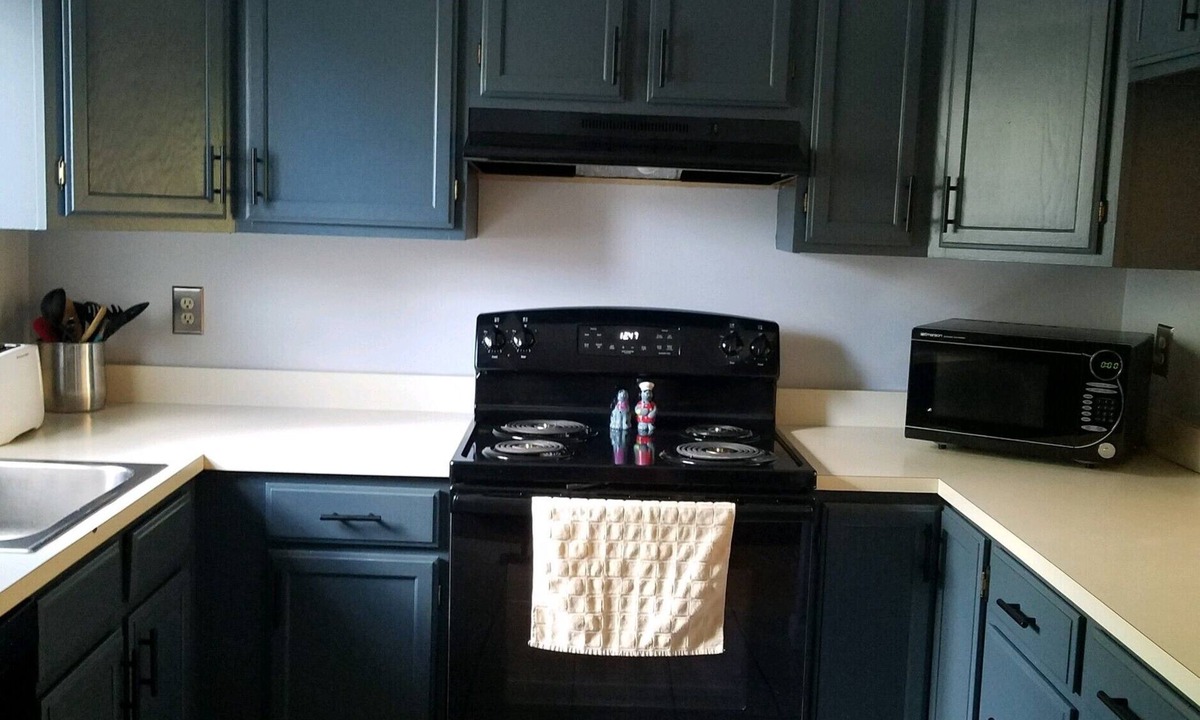 North Woodstock Condo | Bright and spacious townhouse, close to Loon Mtn!