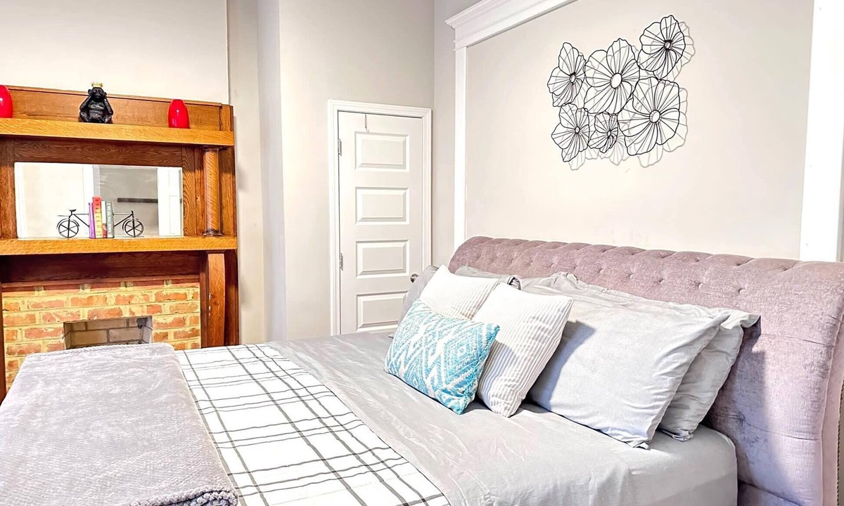 Located Carytown | Museum District