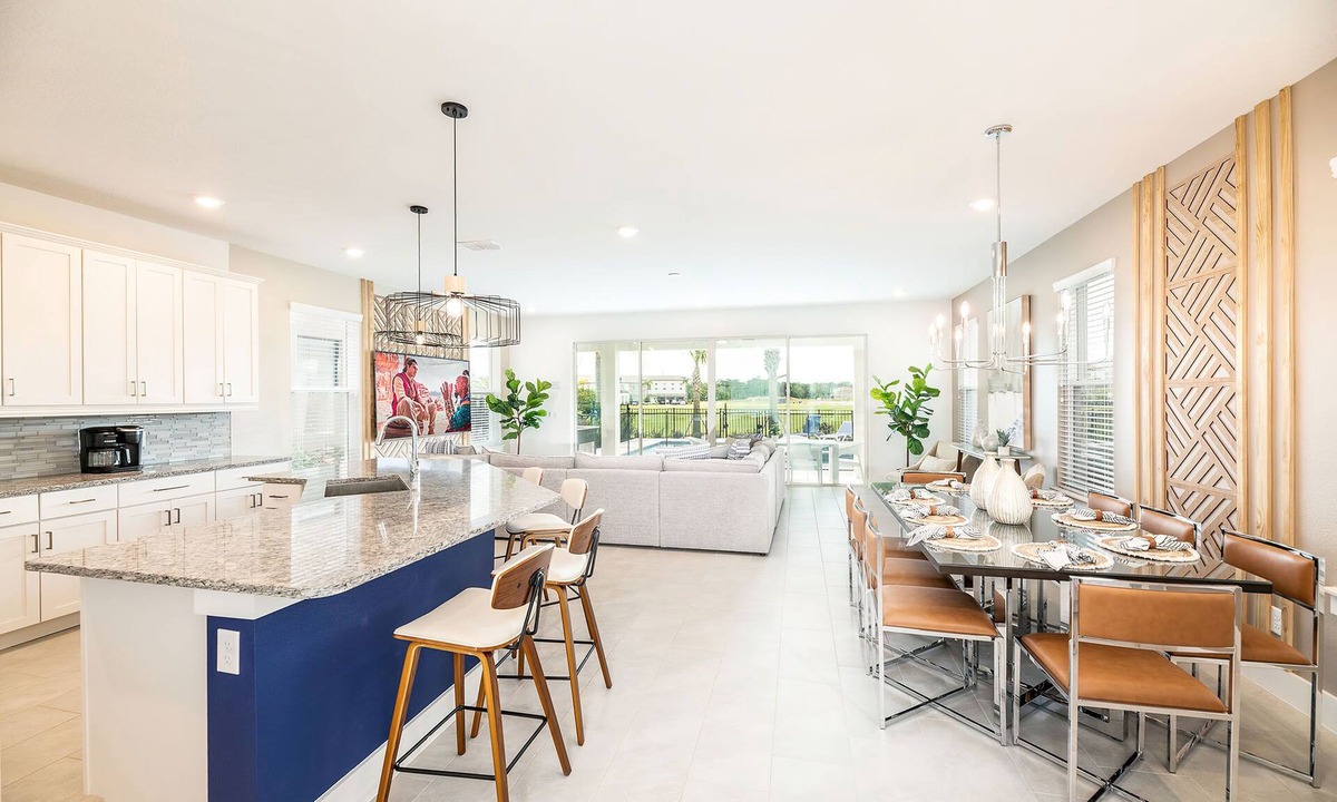 Reunion Villa | Castle Pines Cove | 6 Bed Villa with a Private Pool, Game Room