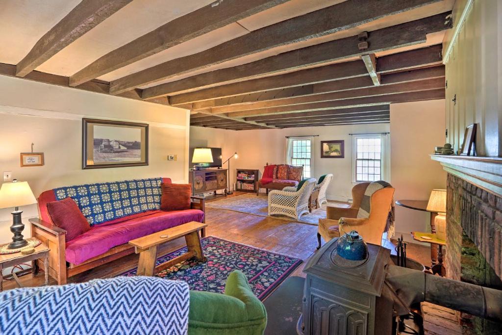 Hawley House | Charlemont Retreat on Chickley River with EV Charger