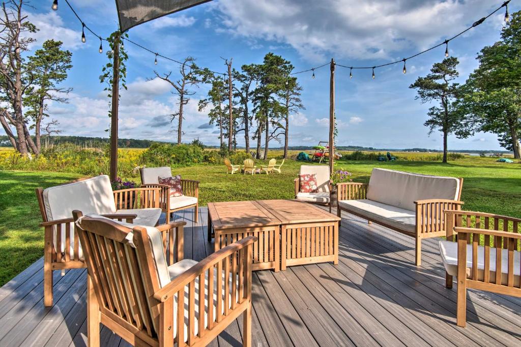 Pine Point House | Charming Pine Point Cottage - 2 Blocks to Ocean!