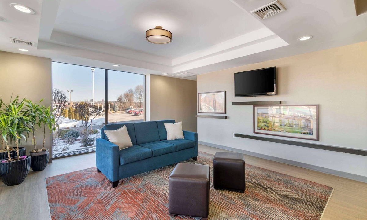 Manchester Hotel | Comfort Inn Airport
