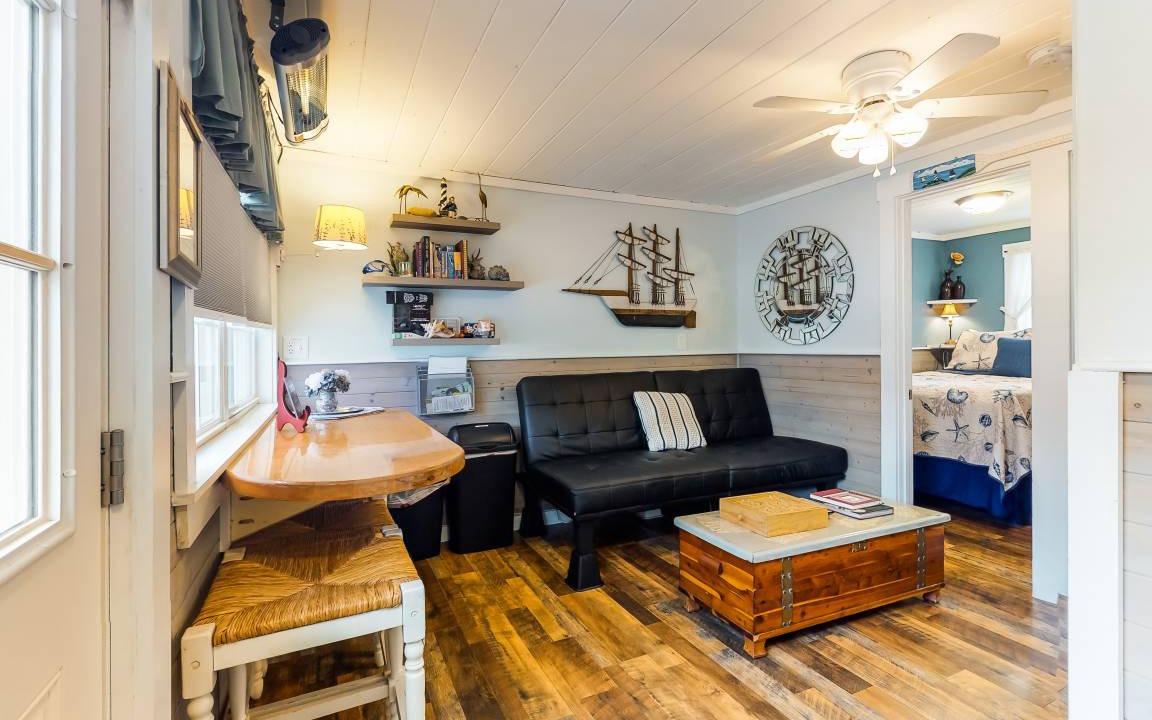 Hampton Condo | Condo ∙ 2 bedrooms ∙ 4 guests