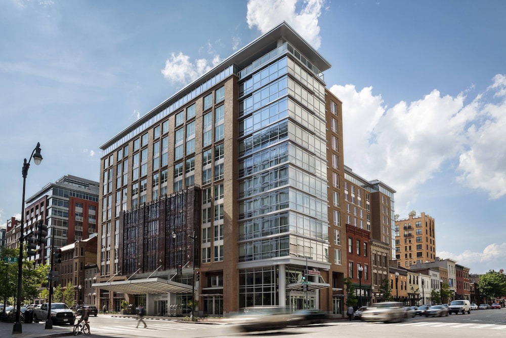 Mount Vernon Square Hotel | Courtyard by Marriott Washington Downtown/Convention Center