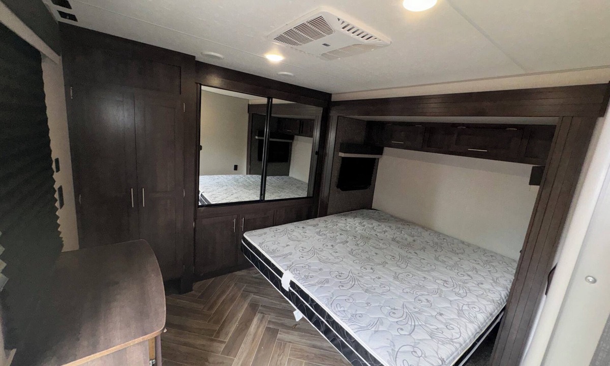 Bryan RV Rental | Cozy campground