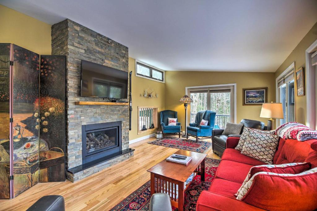 Stowe Area House | Cozy Home with Sauna Mins to Stowe Mountain Resort