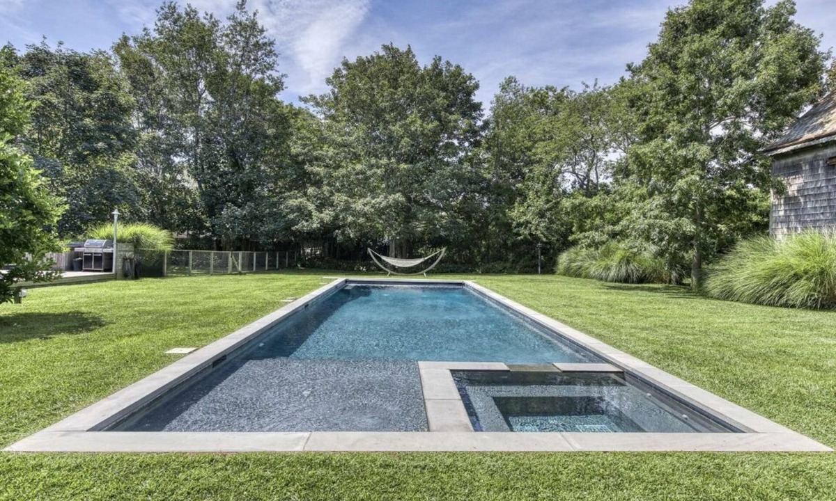 Orient Point Other | Cozy Orient Farmhouse on 1.6 Acres with Pool and Walk to Beach