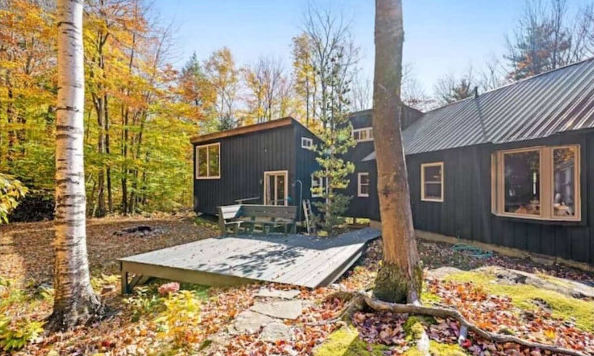 Newfane House | Craftsman woodland Cabin. Privacy meets Luxury.