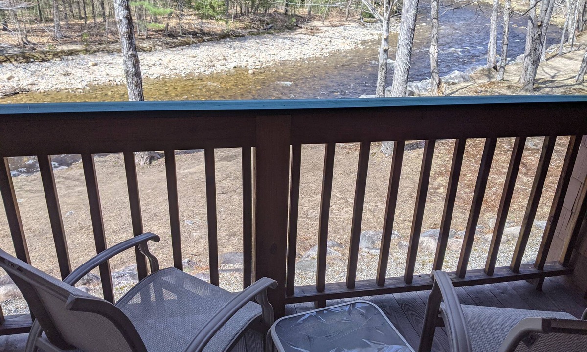 North Woodstock Condo | Deer Park River View Condo